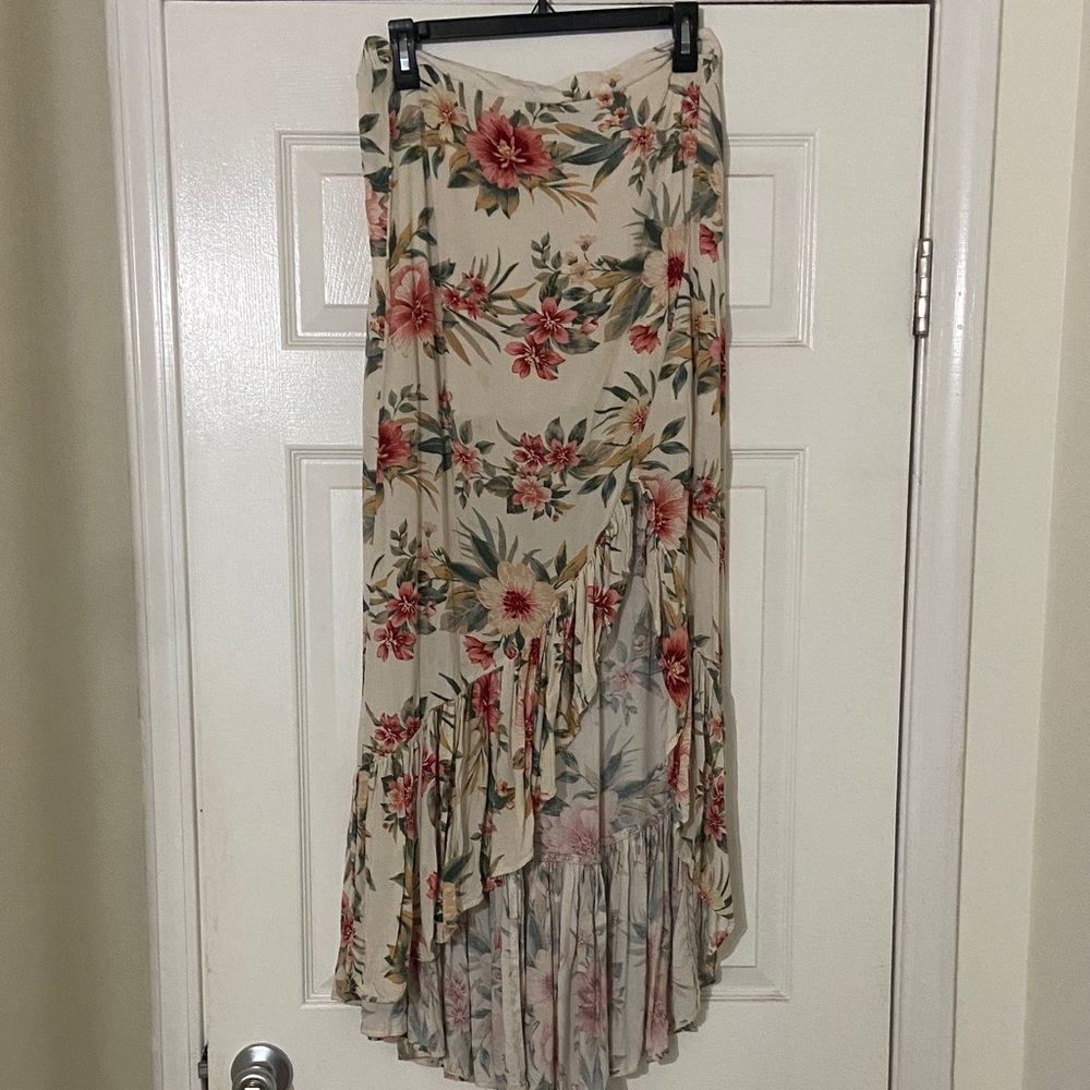 American Eagle Outfitters Cream Floral Maxi Skirt